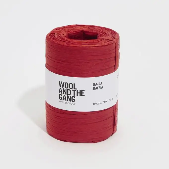 Filo per uncinetto Ra Ra Raffia bardot rosso - Wool and the Gang