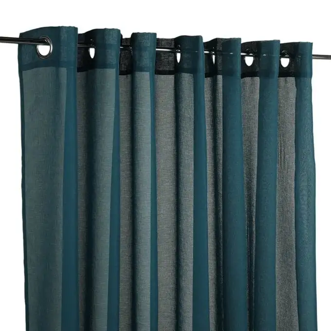 Tenda leggera blu petrolio