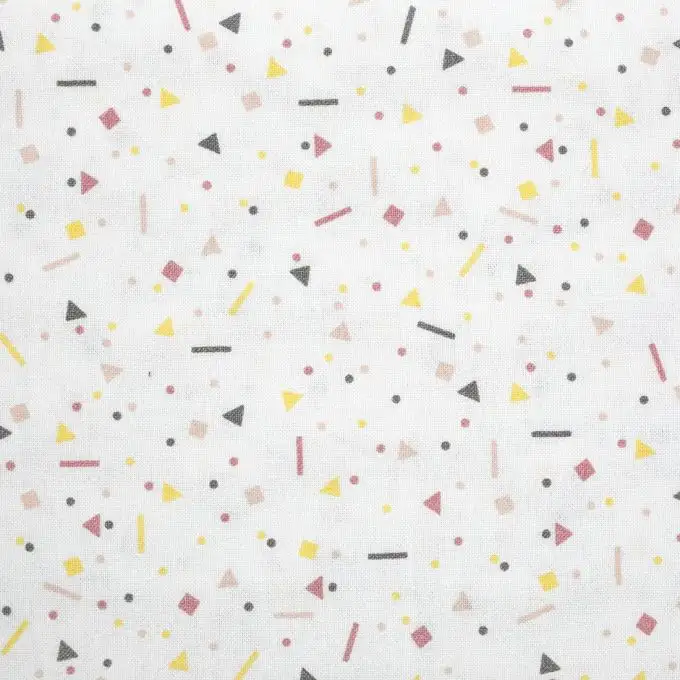 Tessuto di cotone triangolo e quadrato bordeaux e rosa