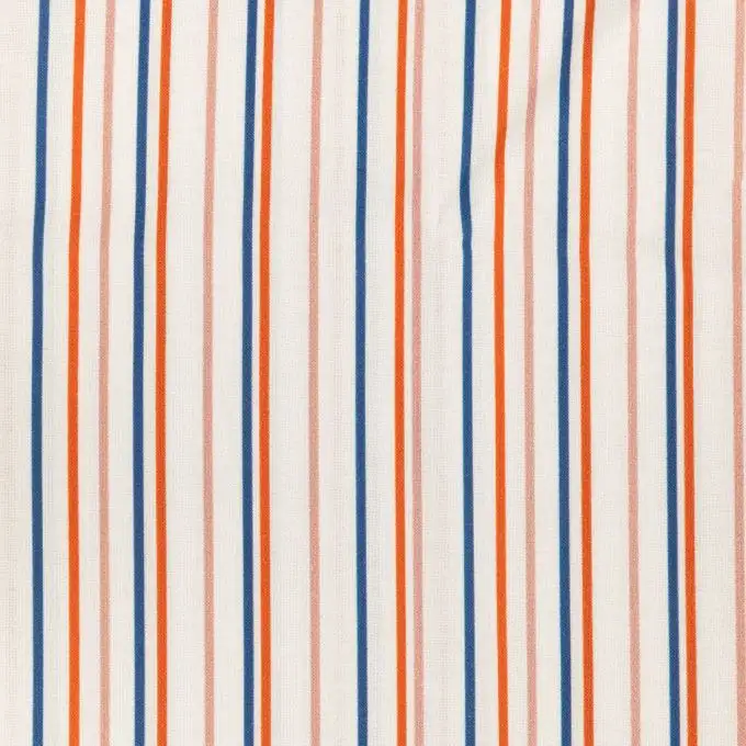 Campione righe rosse e blu su sfondo rosa chiaro